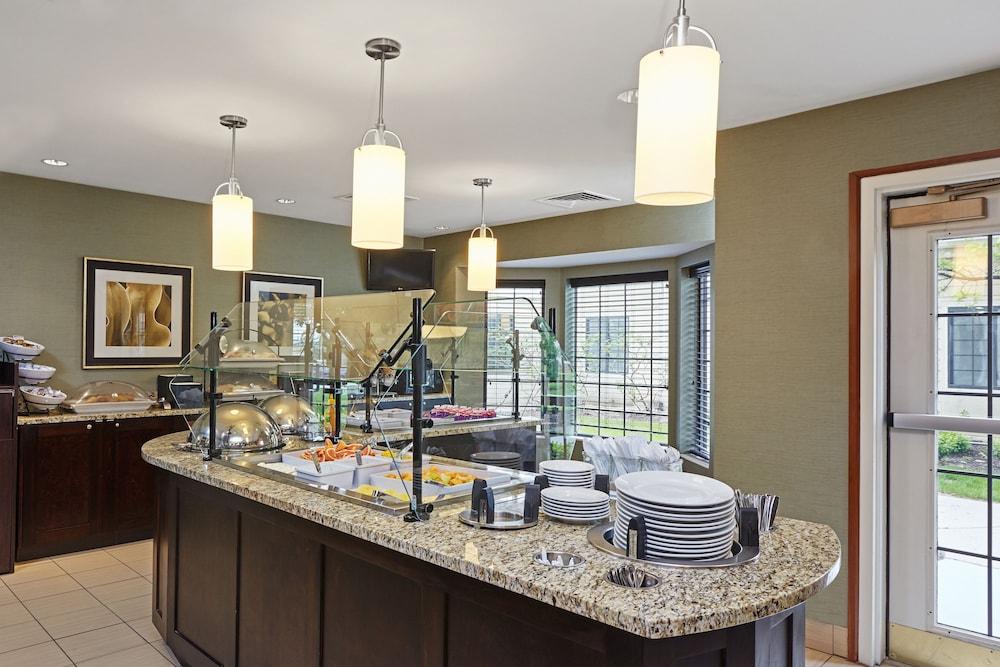 Staybridge Suites Chicago - Glenview by IHG photo 59