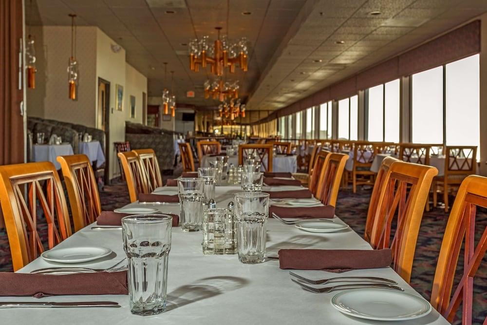 Shilo Inns Newport Oceanfront photo 6