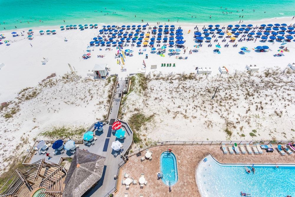 Pelican Beach Resort by Colasan photo 27