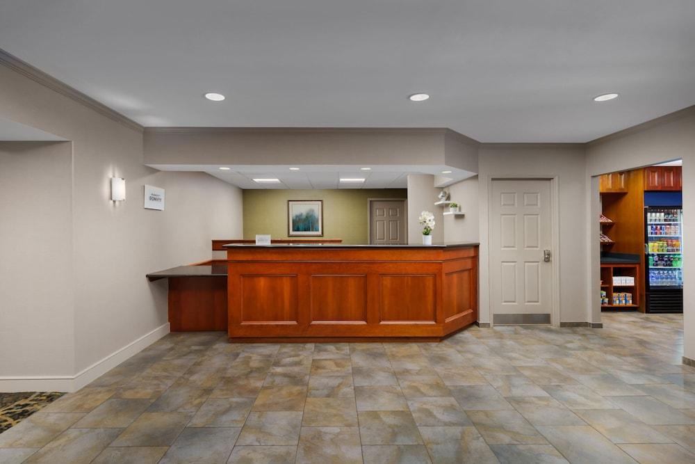 Residence Inn by Marriott Boston-Franklin photo 5