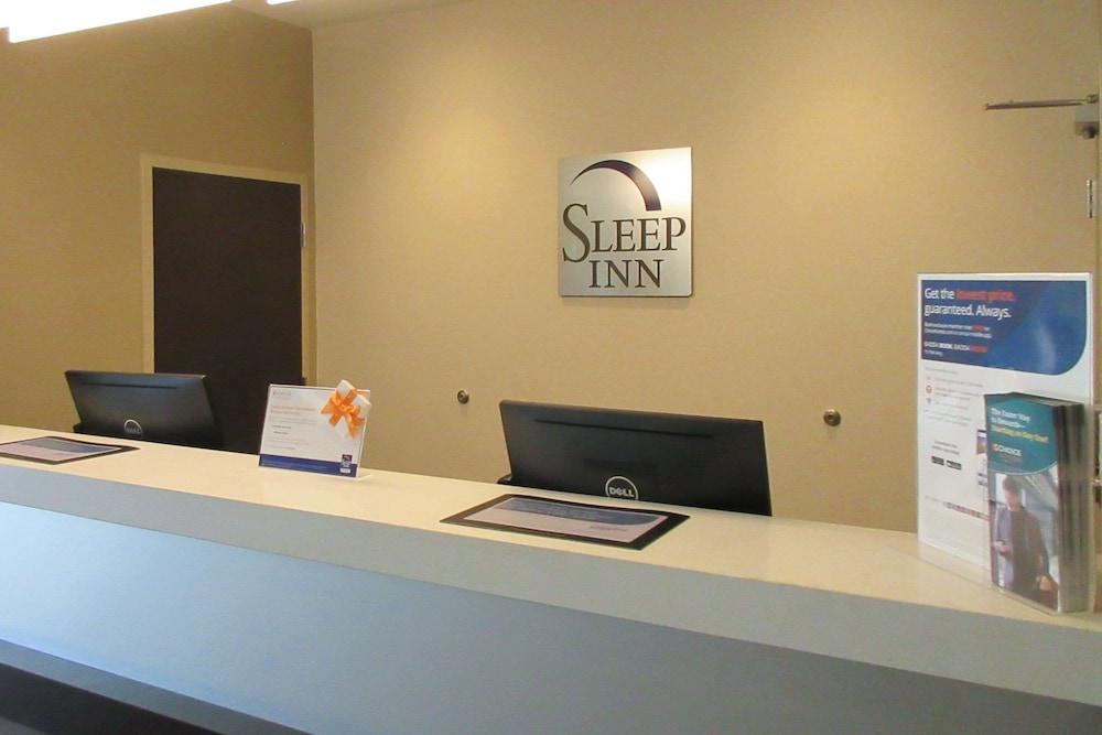 Sleep Inn & Suites Chiloquin-Crater Lake Junction photo 2