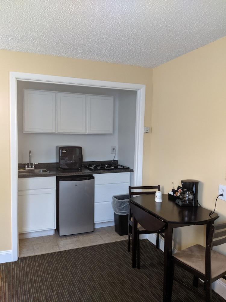 Clarence Inn photo 15