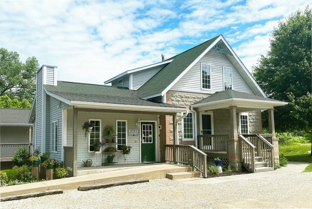 Green Gables Inn photo 1