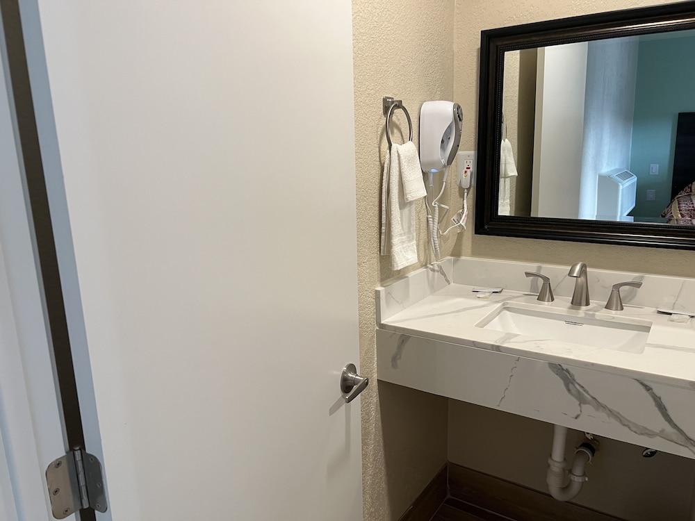 Mauna Loa Motel photo 12