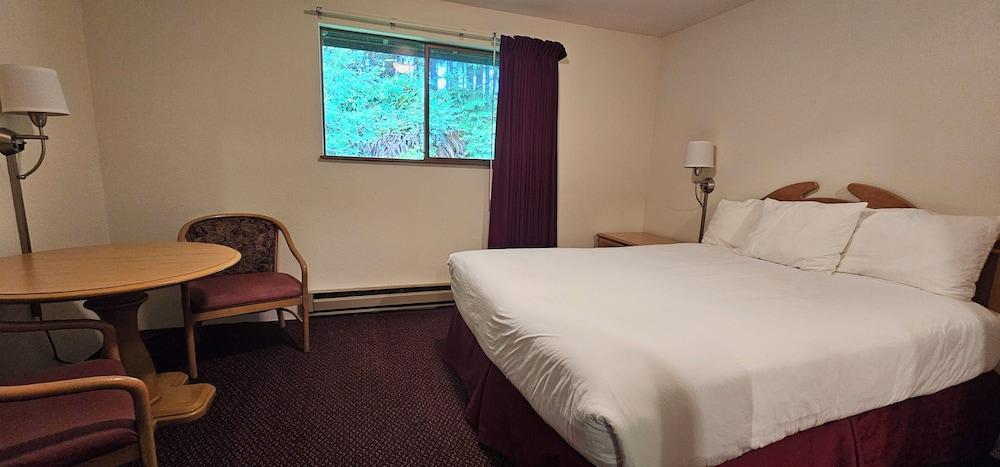 Olympic Suites Inn photo 15