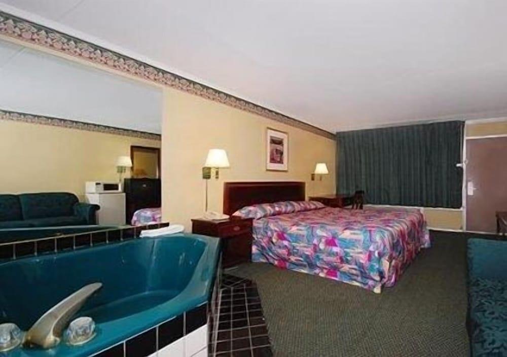 Way Inn and Conference Center photo 4