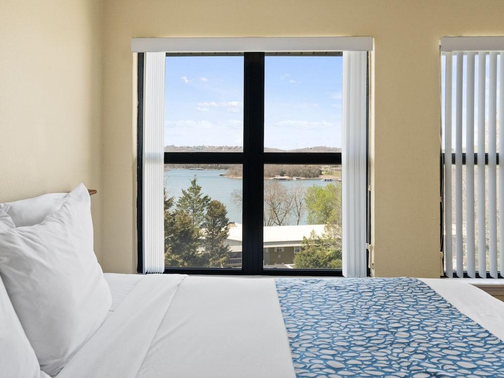 Table Rock Resorts at Kimberling photo 64
