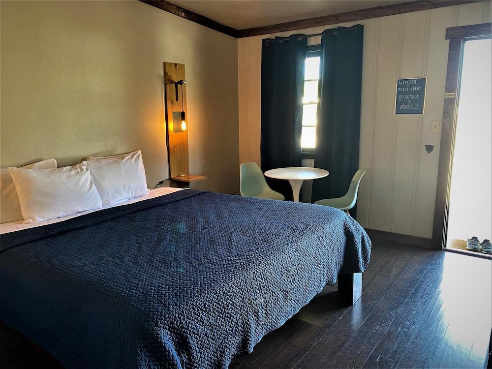 Motel SOCO photo 45