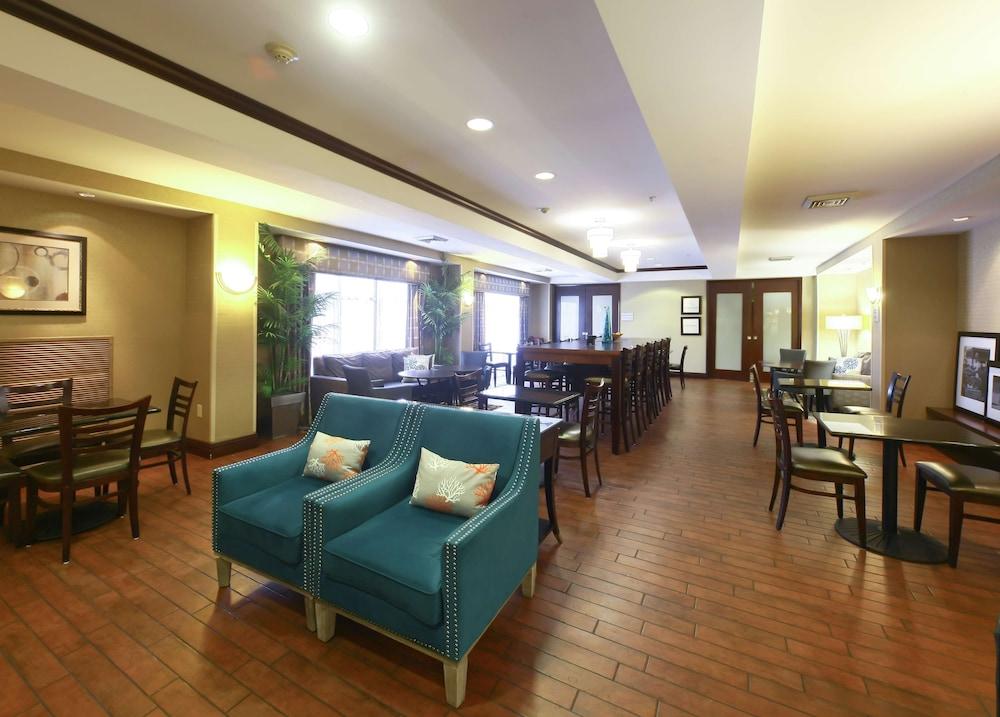 Hampton Inn North Brunswick / New Brunswick photo 20