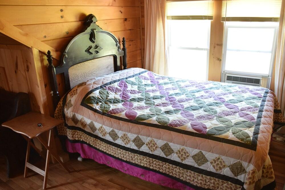 Lake House photo 53