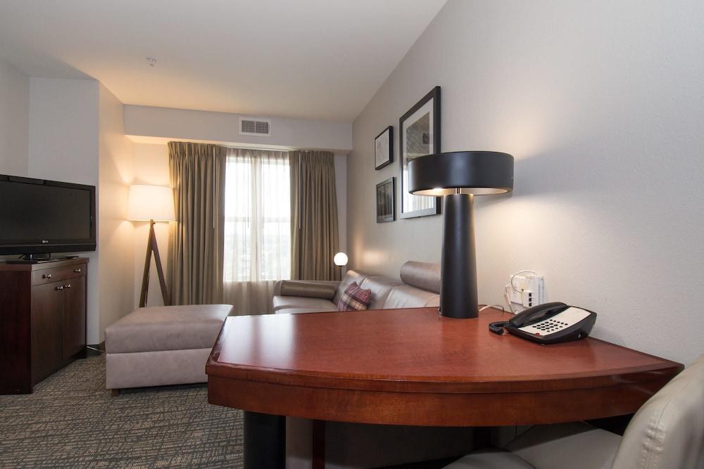 Residence Inn Marriott Concord photo 4