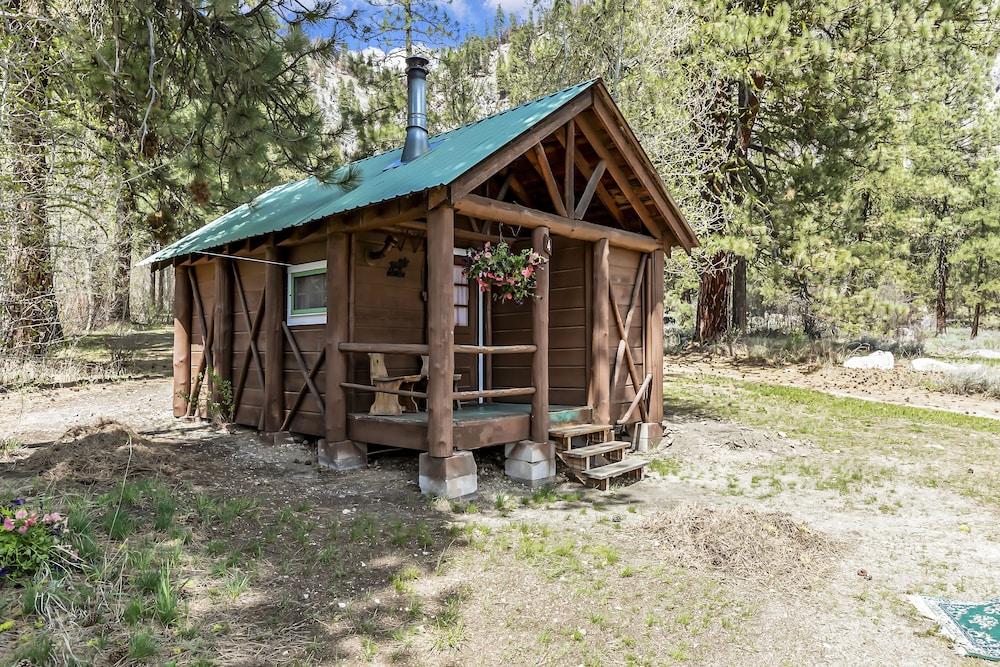 Sawtooth Lodge photo 46