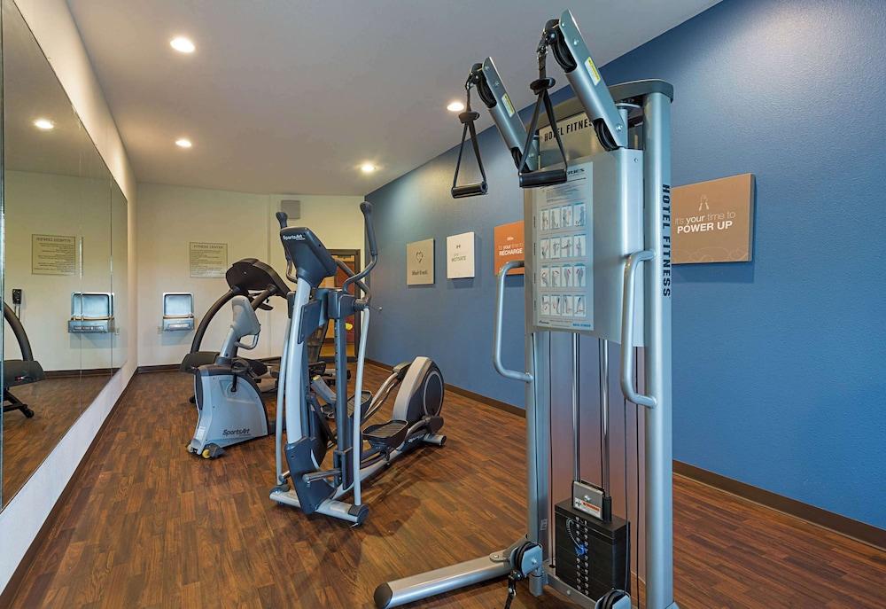 Comfort Suites Leesville near Fort Johnson photo 8