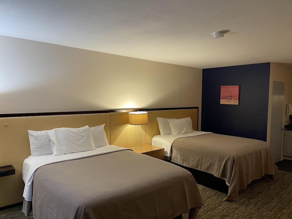 Rodeway Inn Oscoda photo 18