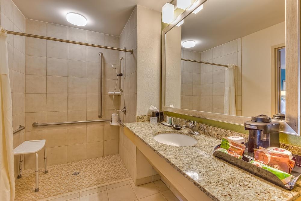 Quality Inn Gulfport I-10 photo 24