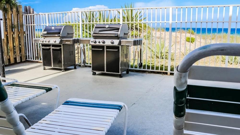 Berkshire Beach Club photo 30