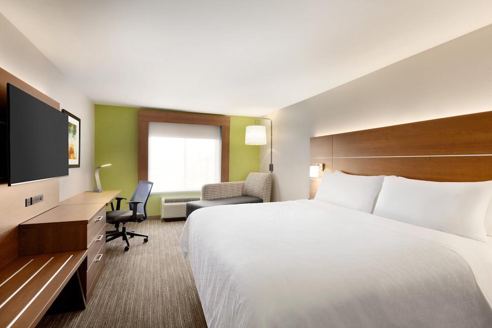 Holiday Inn Express Hotel & Suites Merced by IHG photo 8