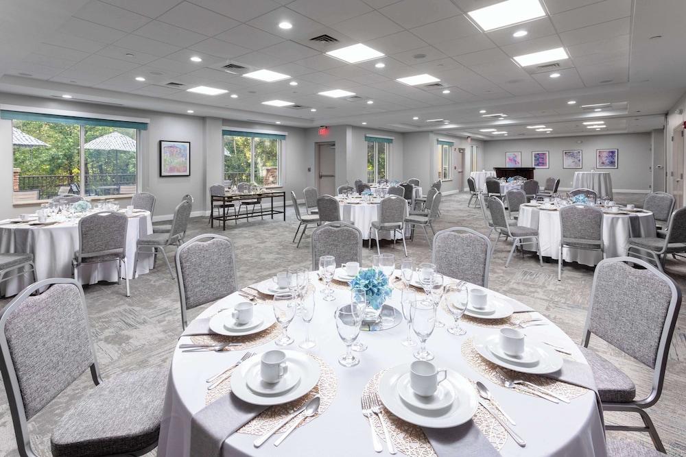 Hilton Garden Inn Columbus photo 13