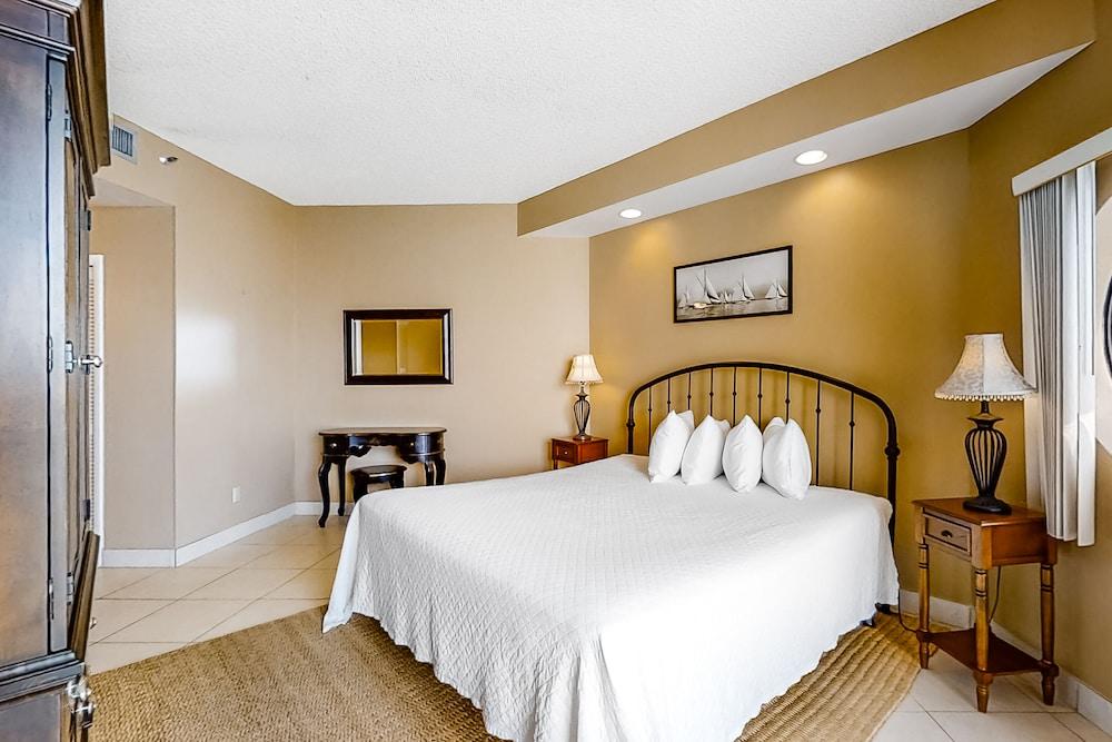 Surfside Resort photo 3