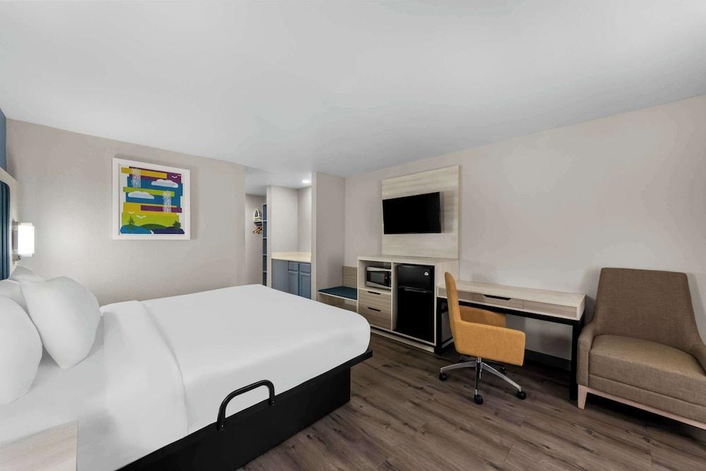 Park Inn by Radisson photo 27