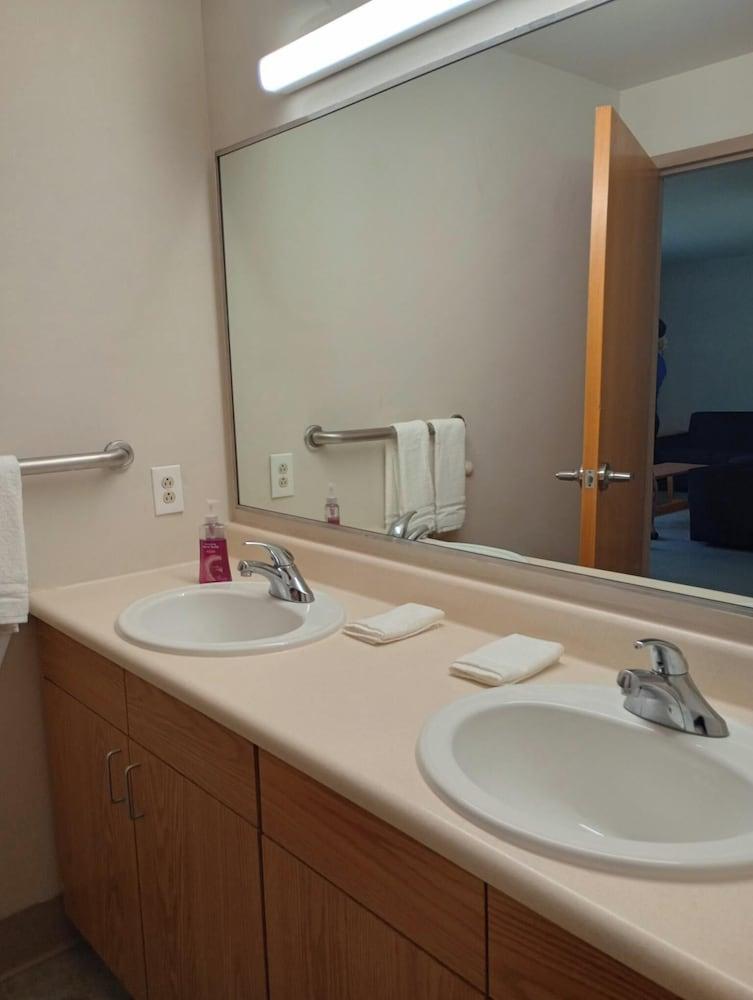 The Saints Suites at NCCC photo 6