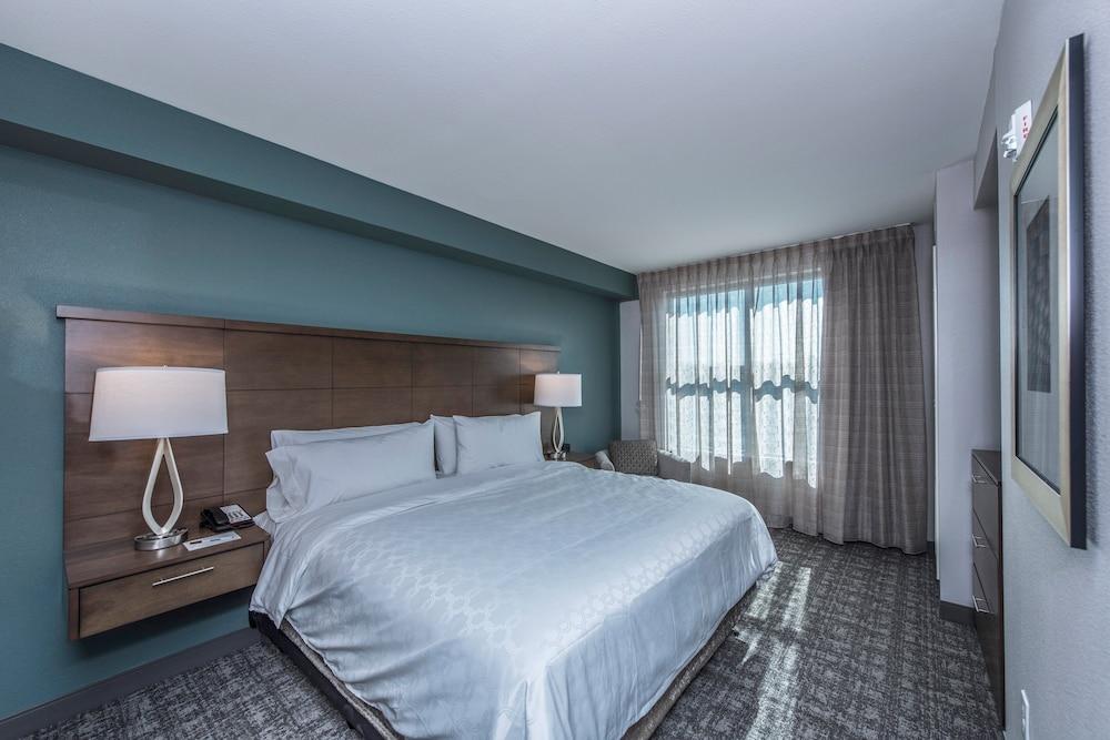 Staybridge Suites Charleston - Mount Pleasant by IHG photo 55