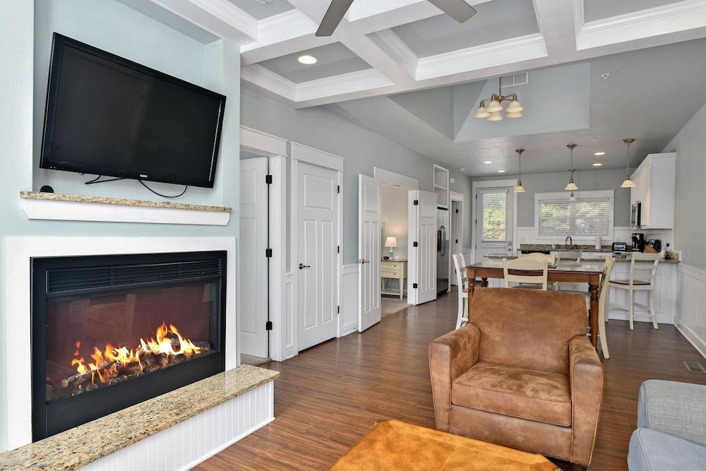 Bransons Nantucket photo 58
