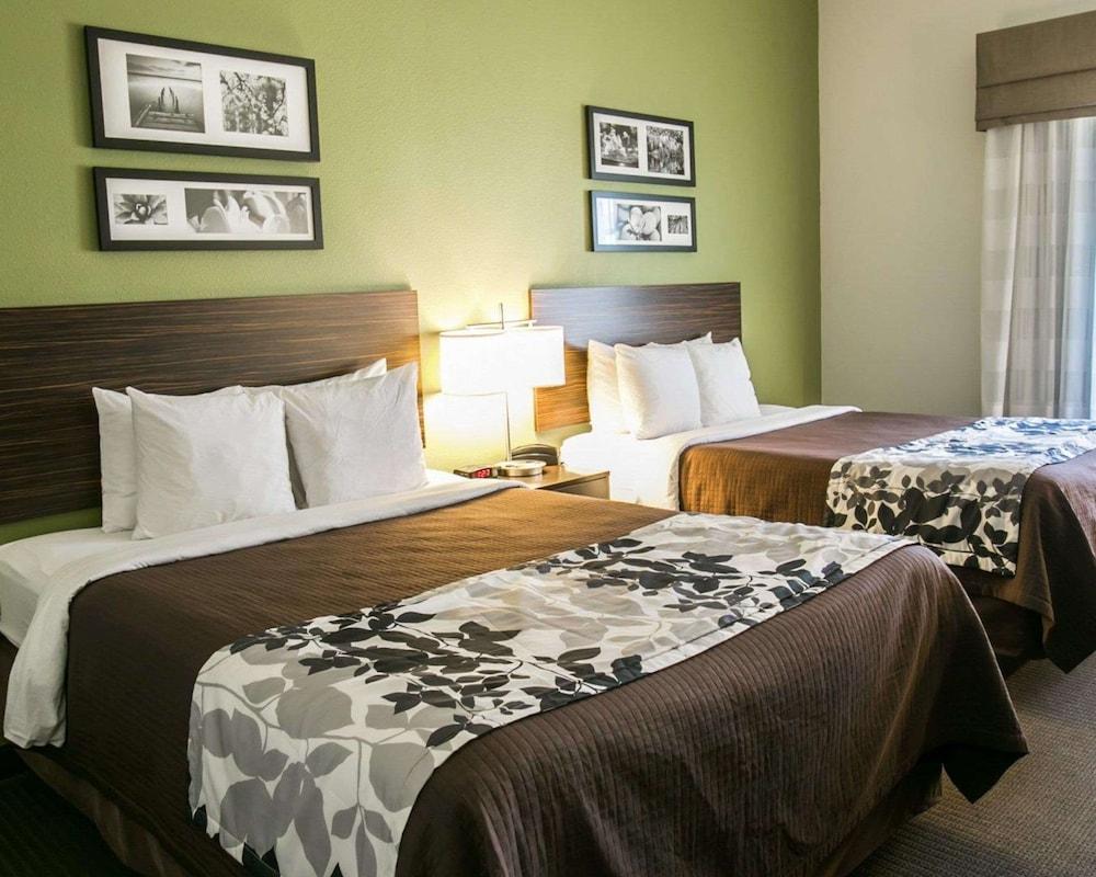Sleep Inn & Suites Dripping Springs - Austin Area photo 9