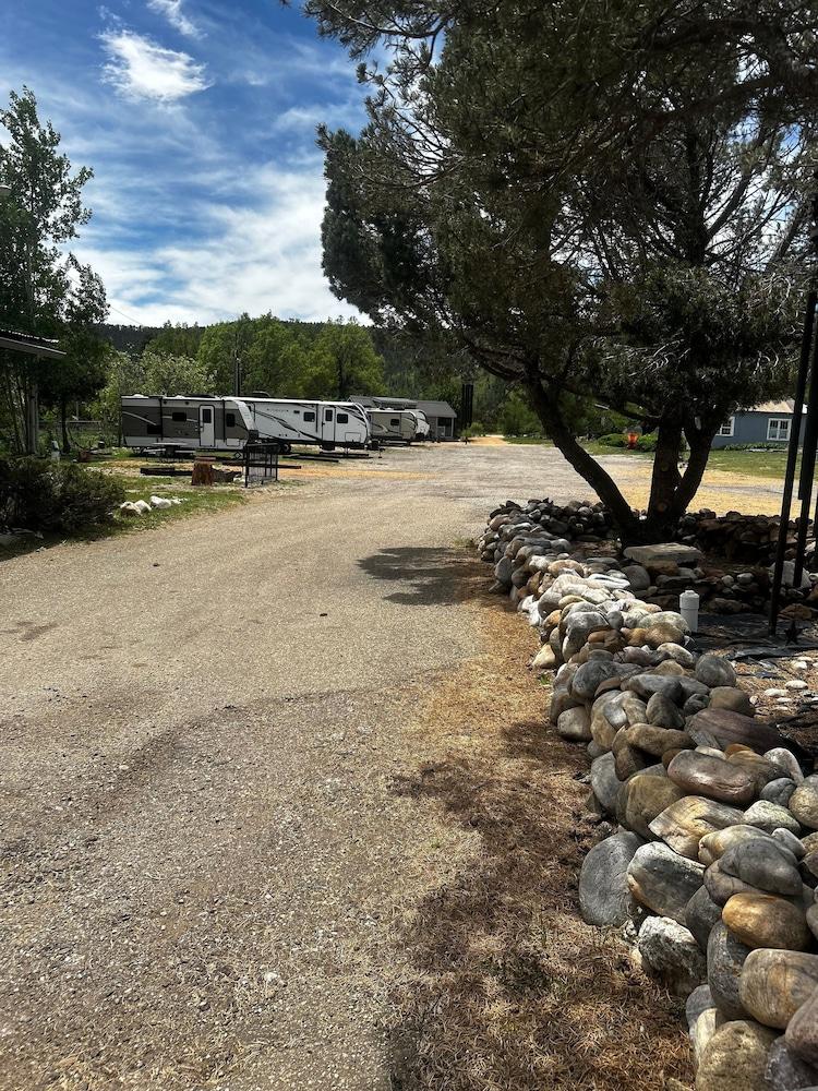 Historic Mora Inn and RV Park photo 7