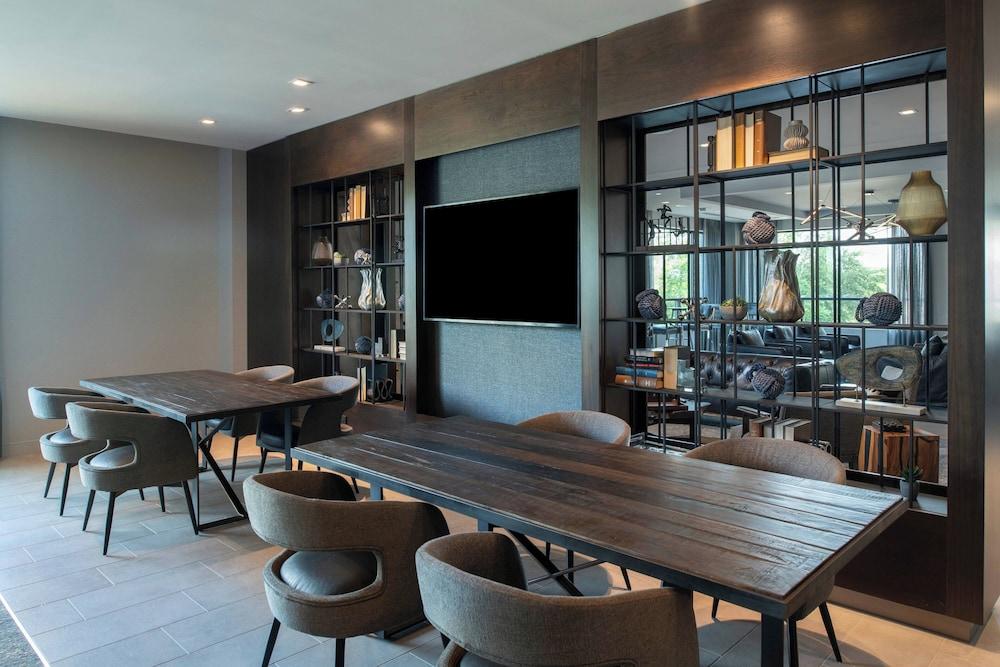 TownePlace Suites by Marriott Boston Medford photo 2