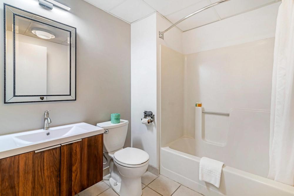 Black Bear Inn, an Ascend Collection Hotel photo 29