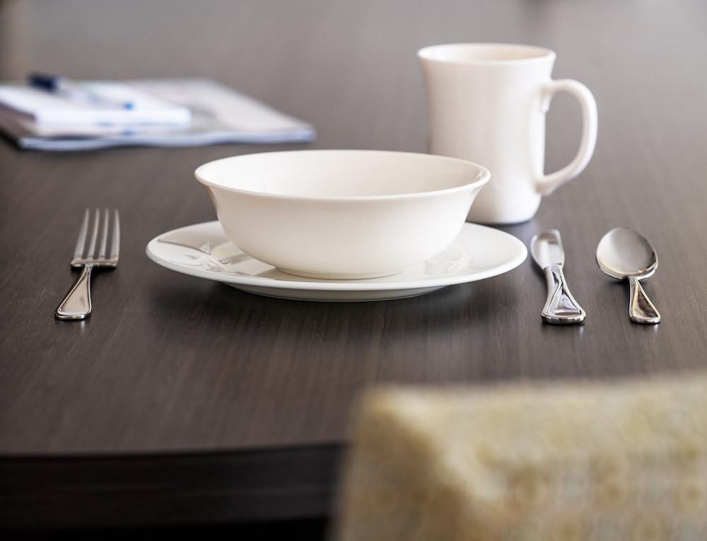 Candlewood Suites Bellevue by IHG photo 18