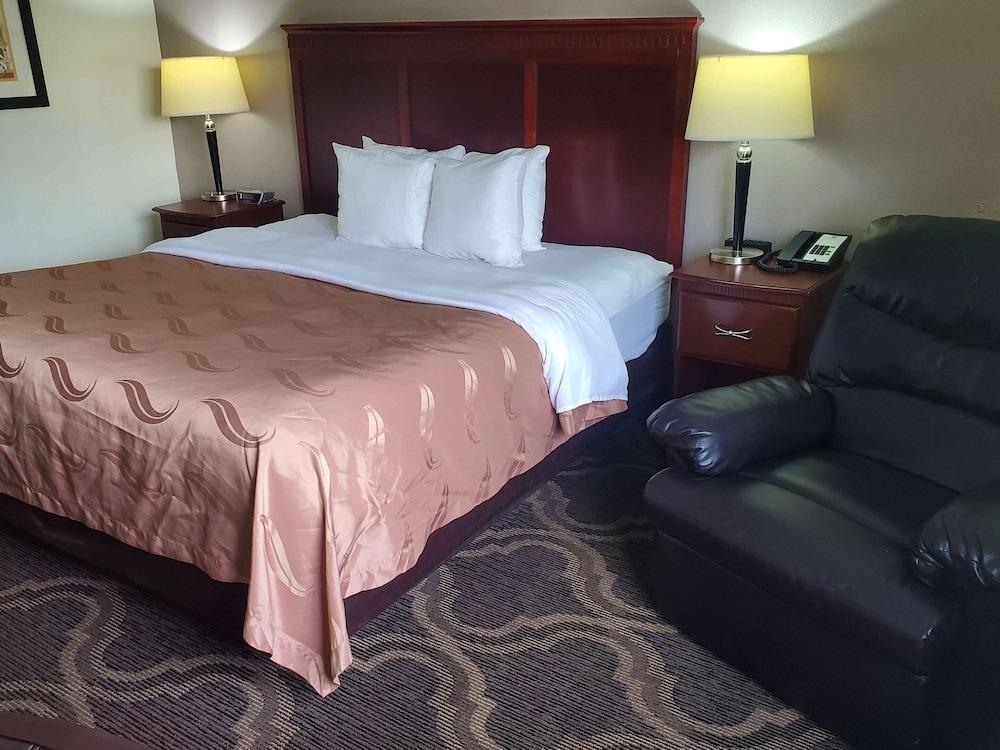 Quality Inn Prattville I-65 photo 14