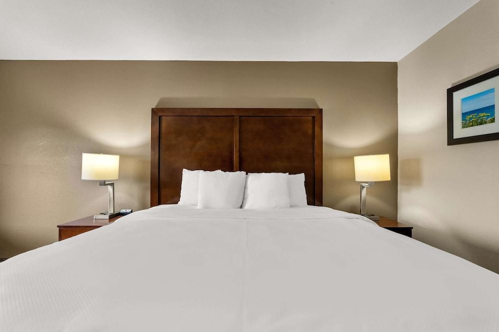 Comfort Inn & Suites Chipley photo 10