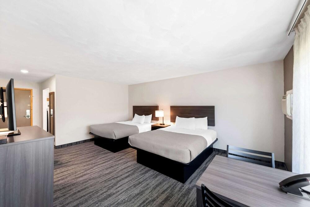 Quality Inn & Suites Munising photo 14