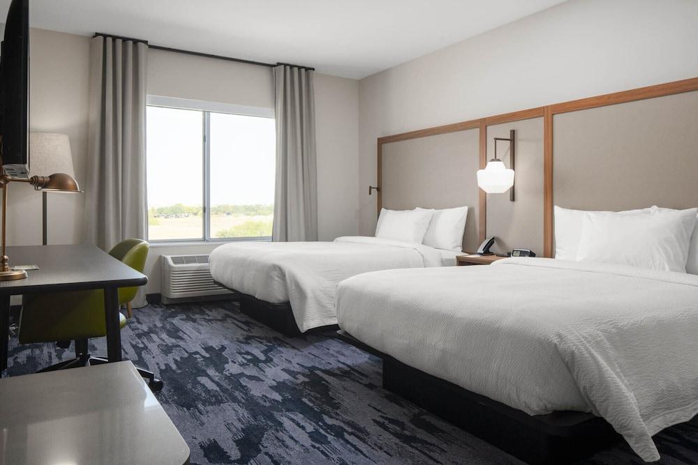 Fairfield Inn & Suites by Marriott Dallas DFW Airport North/ Irving photo 11