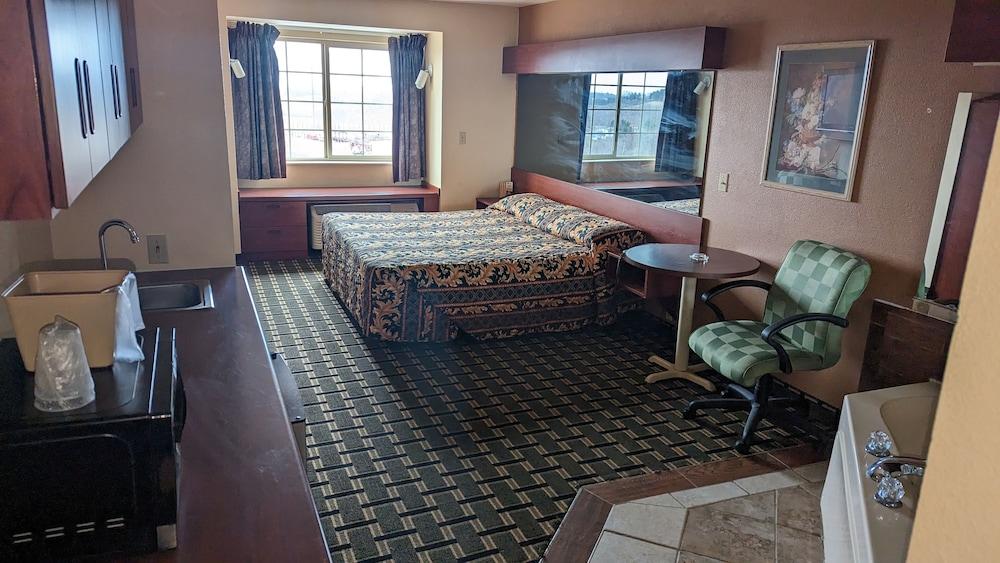 St Clair Inn and Suites photo 7