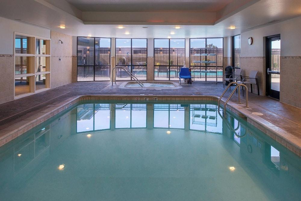 Courtyard Marriott Victorville photo 30