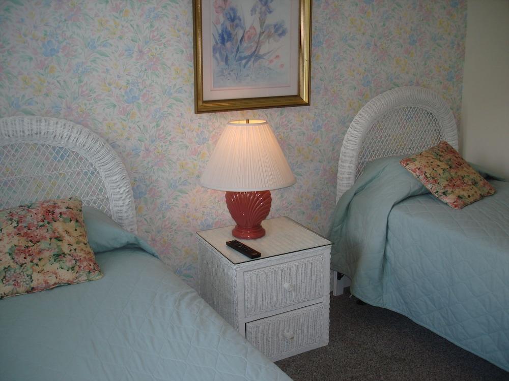 Myrtle Beach Resort by Beach Vacations photo 5
