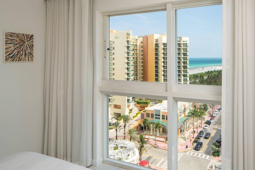 Royal Palm South Beach Miami, a Tribute Portfolio Resort photo 4