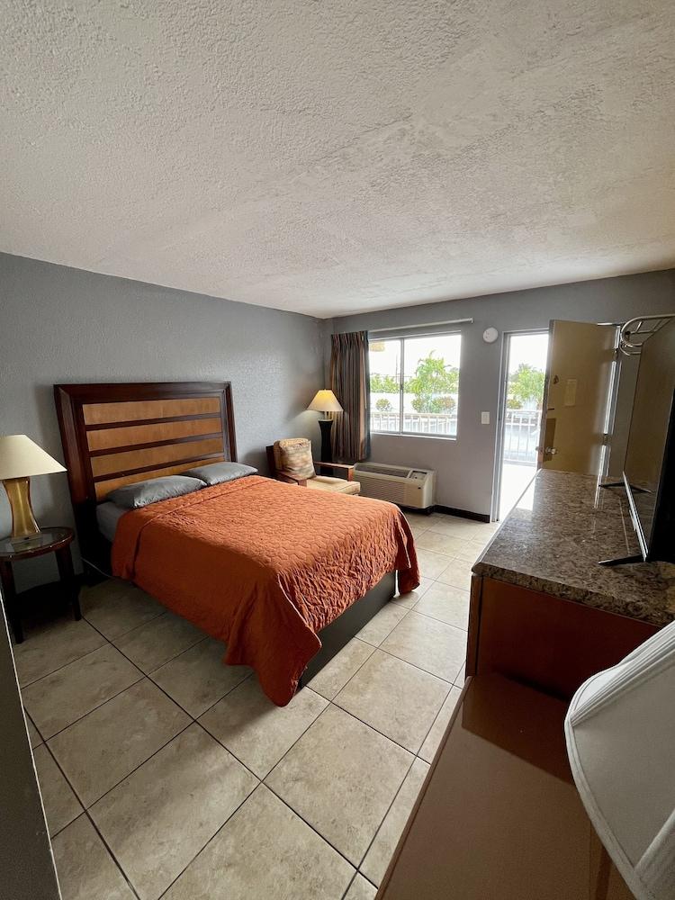 Budget Inn - Punta Gorda photo 6