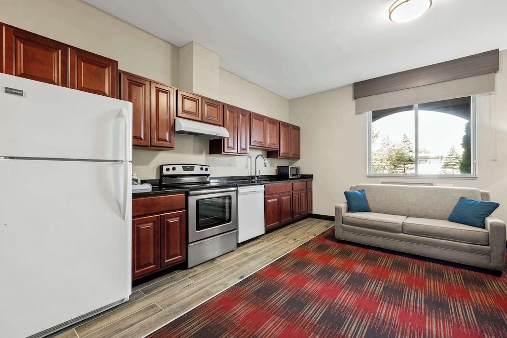 Best Western Dartmouth-New Bedford photo 20