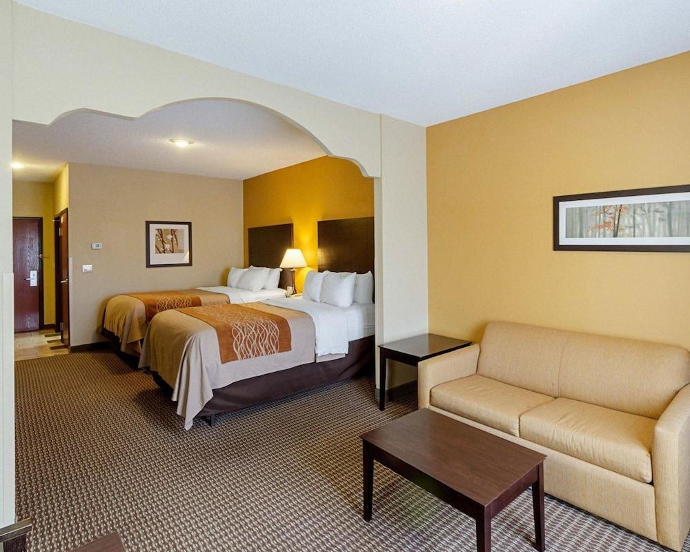 Comfort Inn & Suites Burnet photo 10