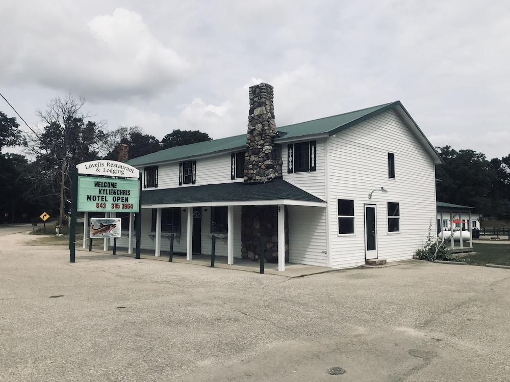Riverview Inn photo 10