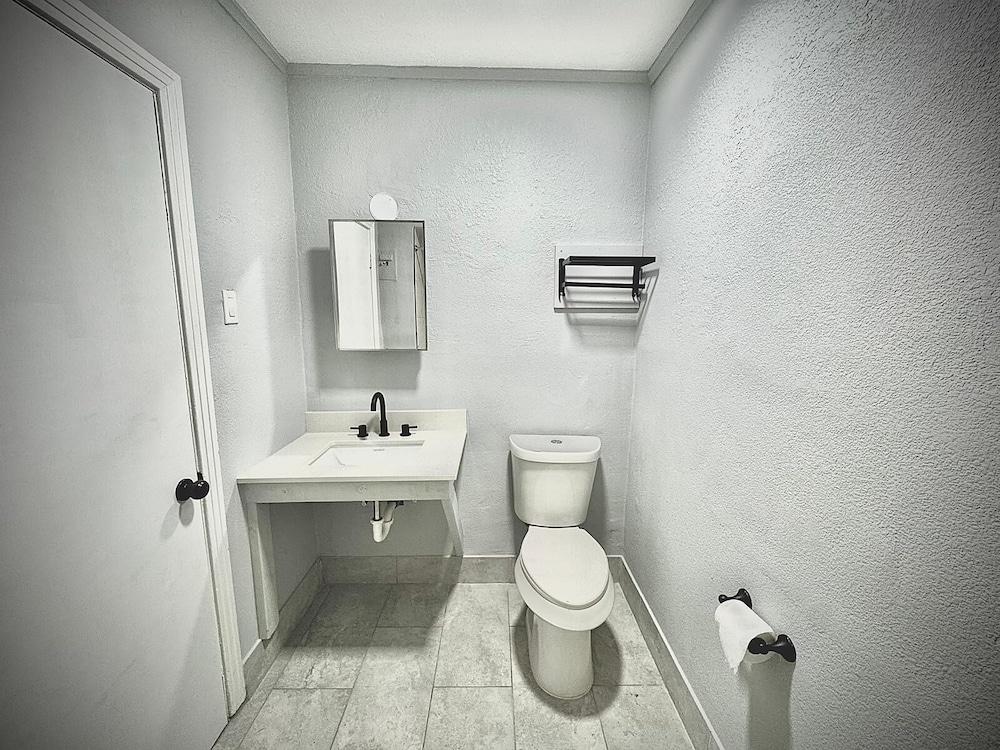 Welcome Motel photo 9
