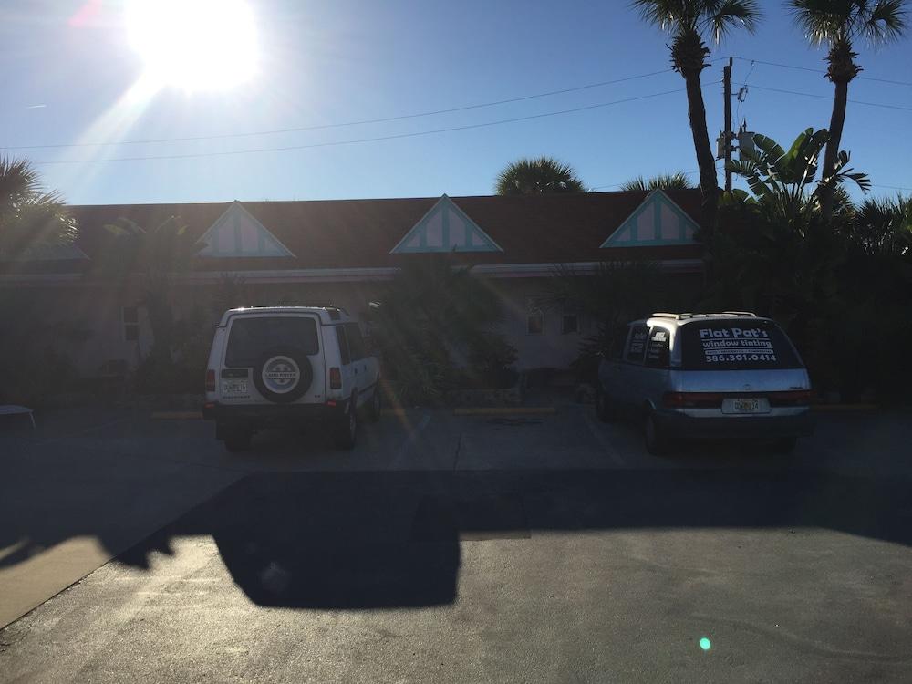 Travelers Inn photo 7