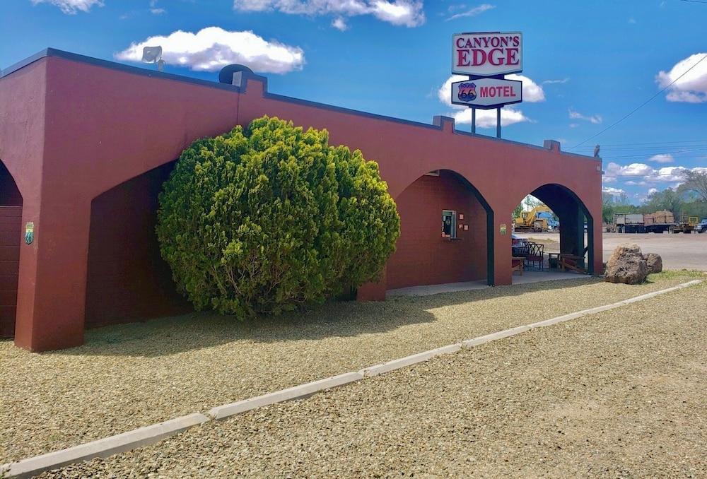 Canyons Edge Route 66 Motel photo 15