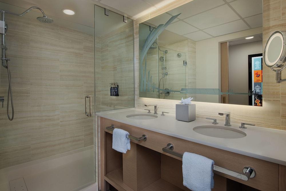 Disney's Contemporary Resort photo 17
