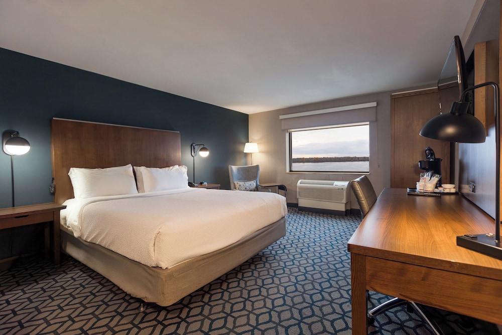 Crowne Plaza Niagara Falls NY Riverside by IHG photo 40