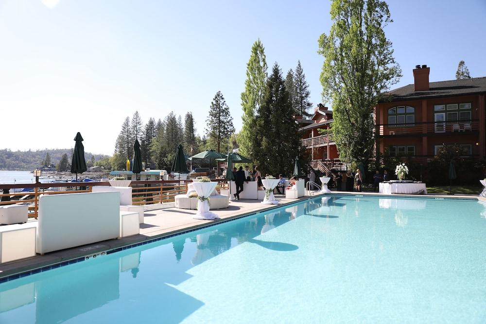The Pines Resort photo 84